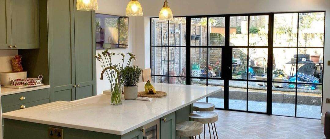 Builders Putney